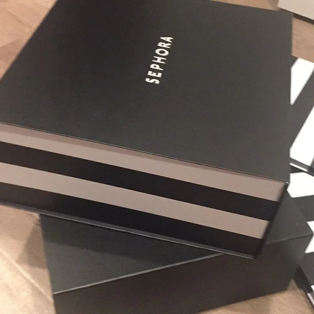Sephora Gift box and medium bag🎉1 Hr Sale🎉